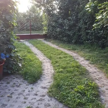 Сasa de vacaciones Kerékpáros és Zarándok Apostag